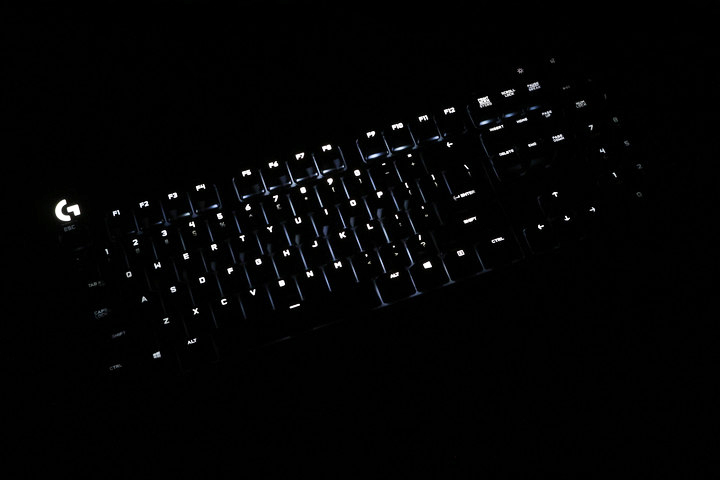 舒适全尺寸 罗技G610游戏机械键盘评测