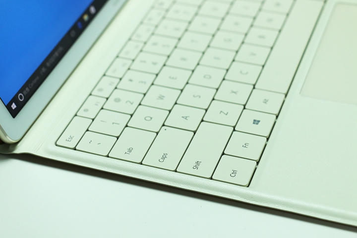 ʱ HUAWEI MateBook
