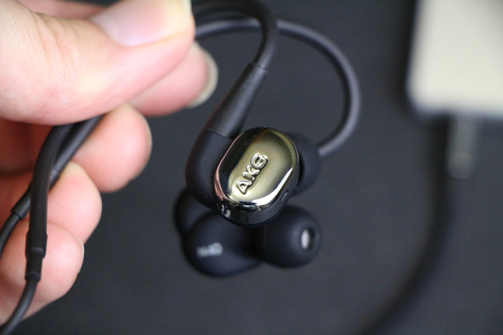 akg n40:我贵但我厉害啊!