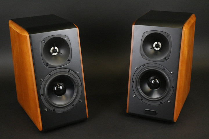 自我的不断超越 漫步者S2000MKII评测