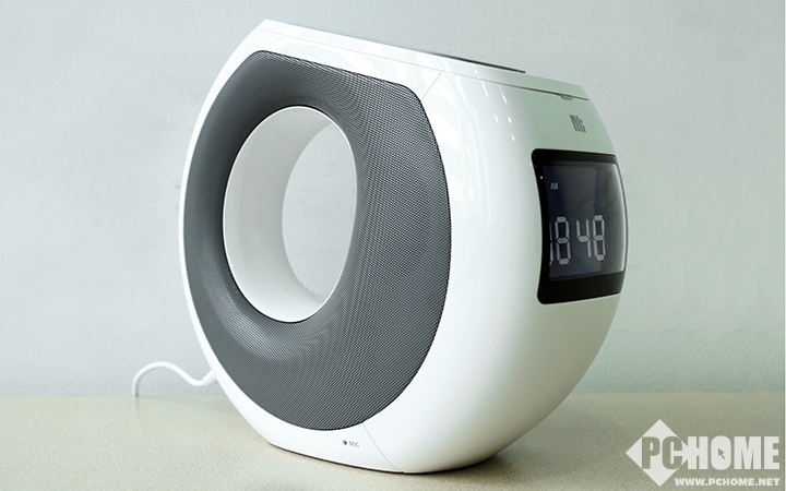 可以无线充电的蓝牙音箱 耐尔金MC1体验