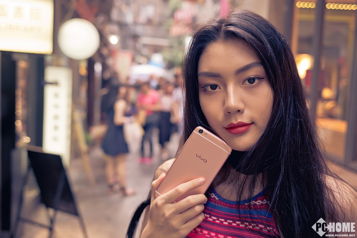 粉嫩柔光自拍 vivo x7美女街拍图集