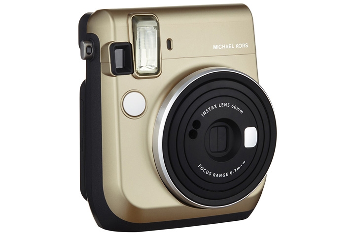 富士推出MK限量版趣奇Instax Mini 70相机_富士