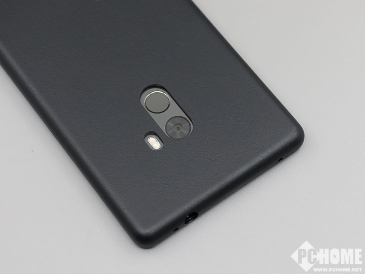 小米亮剑之作 6.4寸全面屏小米MIX评测_评测_