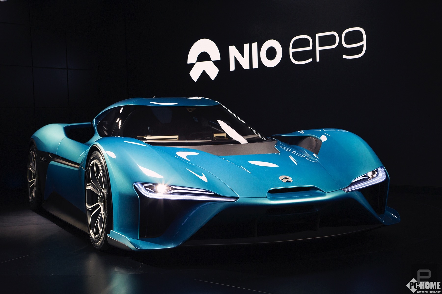 蔚来汽车于伦敦发布新电动超跑NIO EP9_新闻
