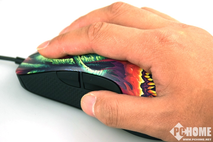 赛睿 Rival300 CS:GO暴怒野兽版游戏鼠标评测