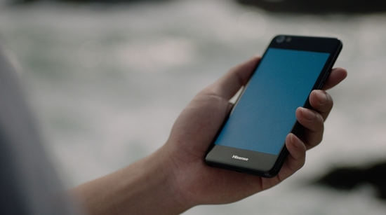 海信手机推出全新双屏手机A2 水墨屏打造阅读