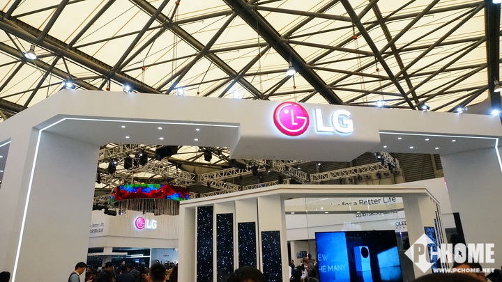 LG旗舰新品登陆AWE OLED电视成最大亮点
