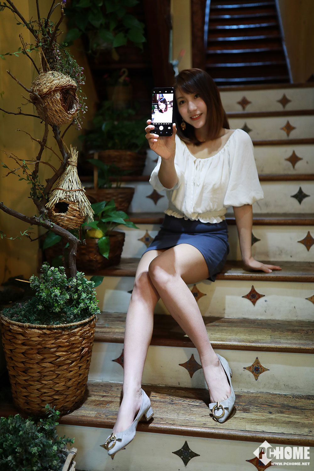 oppo r15美女图:把女友拍出最美身材