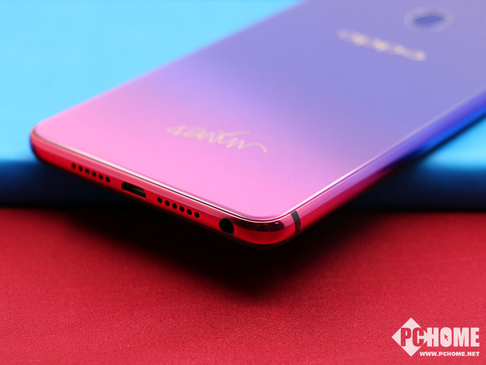 oppor15星云版图片,oppor15标准版图片 oppo r15星云特别版 星辰与时尚触手可及