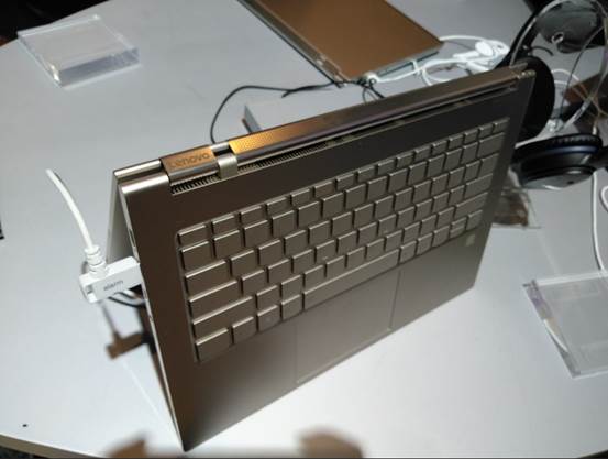 联箱参展IFA2018 展示多款笔记本级智能设备新