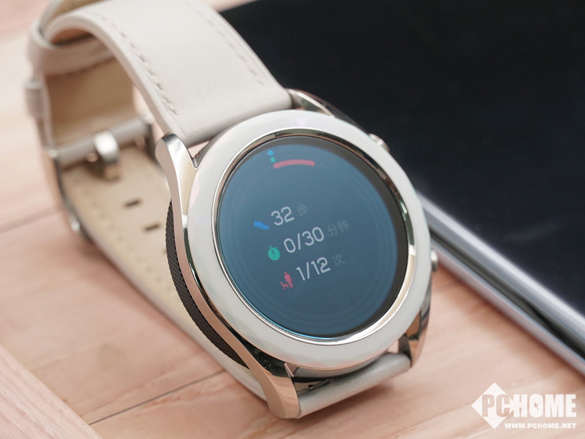 huawei watch gt 雅致款图赏:高颜值健康助手