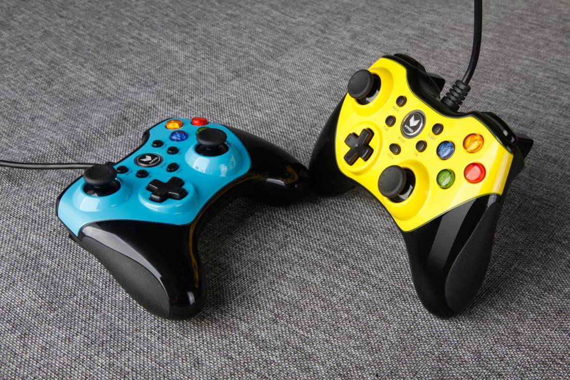 超跑彩质 2016款雷柏V600电竞级振动游戏手柄