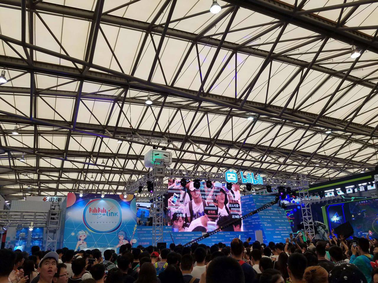 ChinaJoy 在40℃的高温去看你 我承认小瞧了你