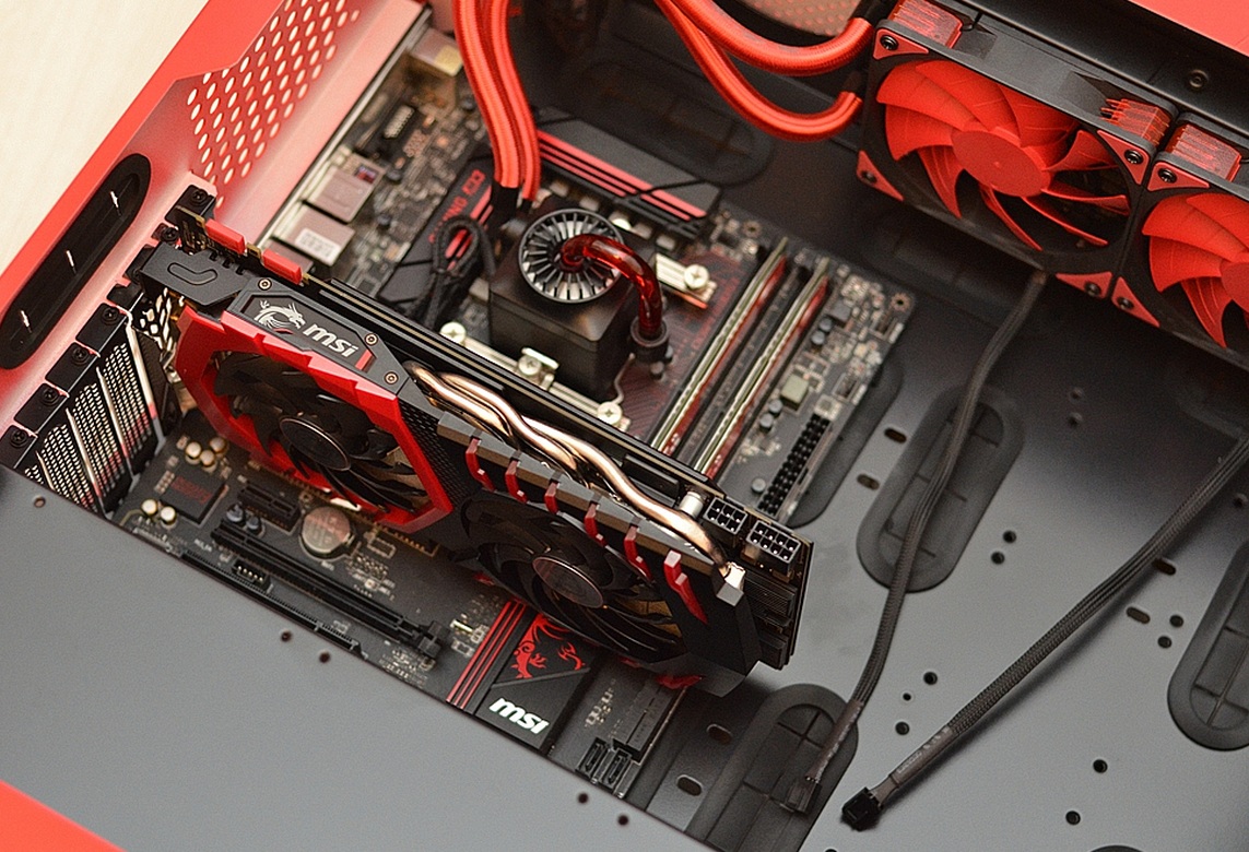 洪荒之力爆发!COOLMAN 兽机箱装机实战_新闻_电脑之家PChome.net