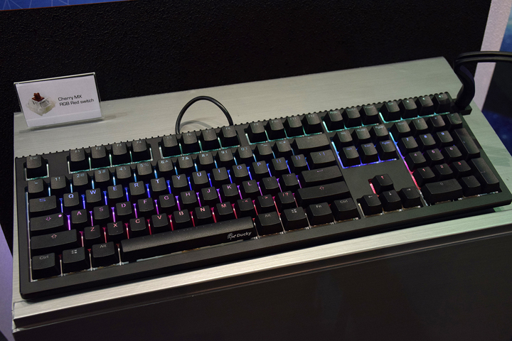 新品不断 2016台北电脑展魔力鸭再次出击