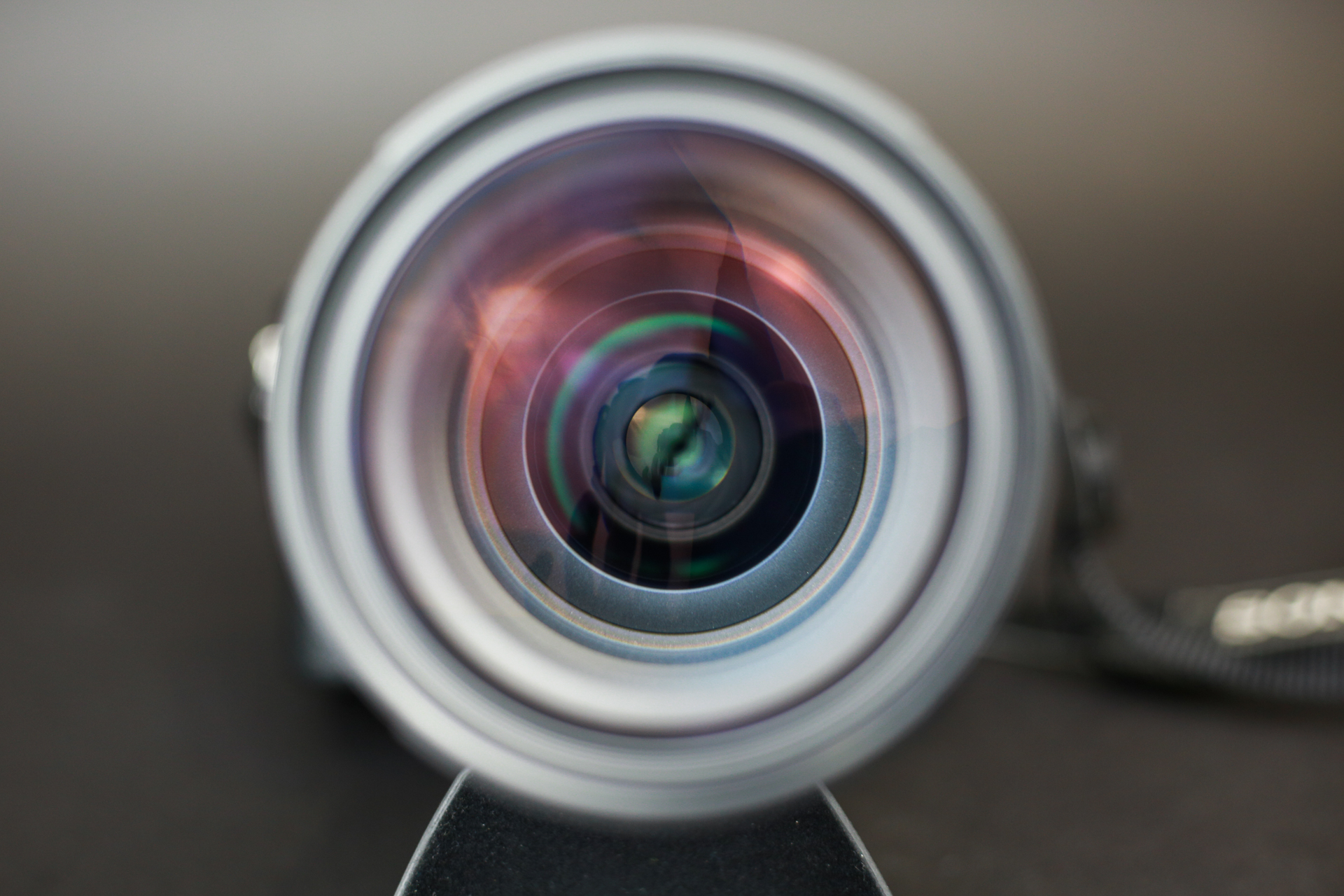 索尼g大师镜头fe 24-70mm f2.8gm外观赏