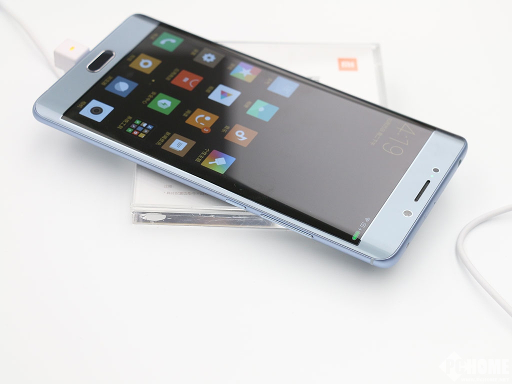 双曲面商务旗舰 2799起小米note 2发布