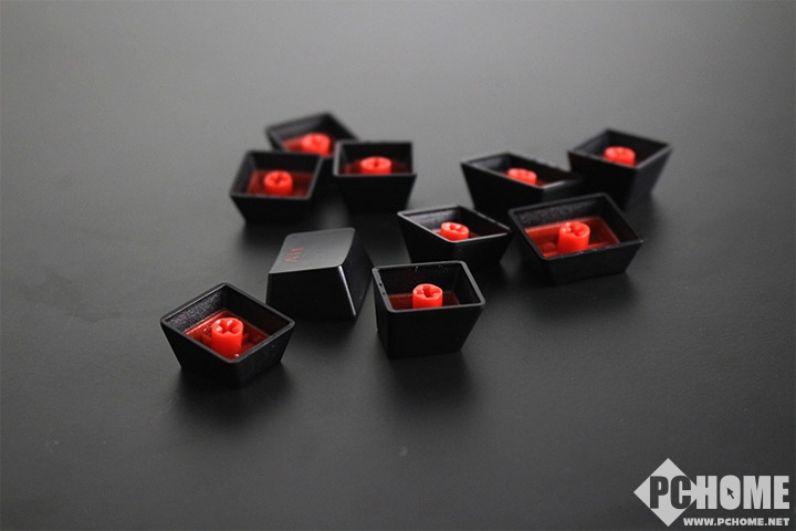 价廉与物美的碰撞 雷柏V500合金版机械键盘评