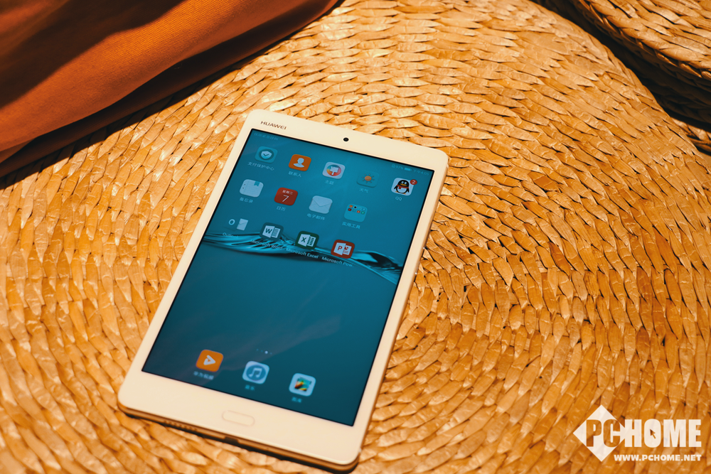 绽放夏日 华为平板 m3 青春版图赏