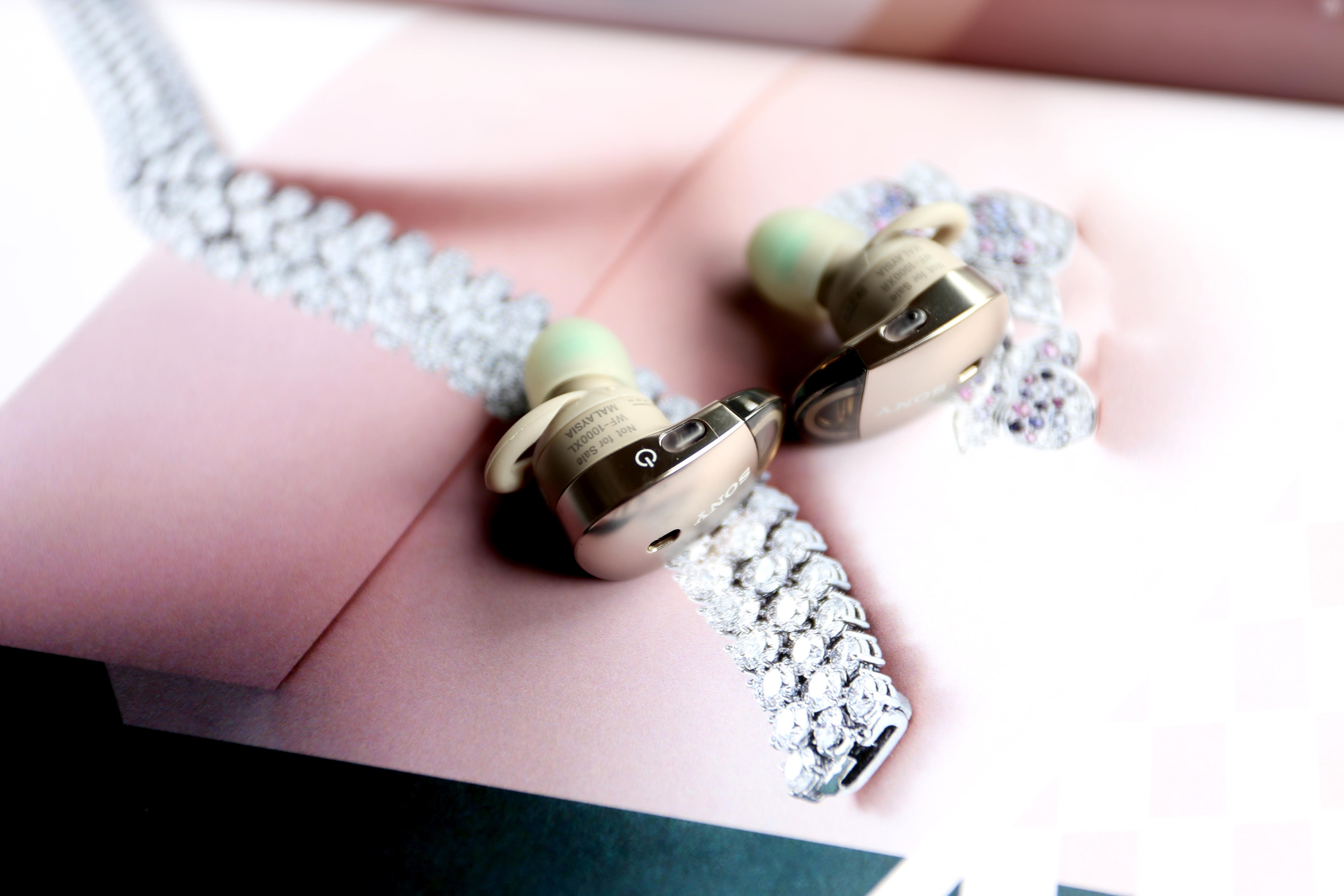 日常通勤颜值高 索尼降噪豆WF-1000X简评