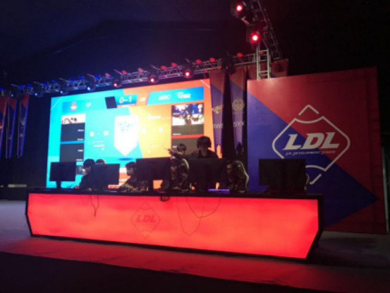 ndaseaT安德斯特热血赞助2018英雄联盟LDL,