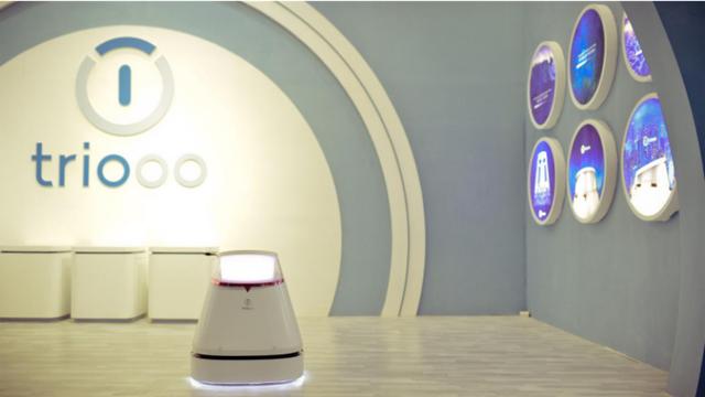 智能清洁机器人亮相上海清洁博览会 Triooo禧