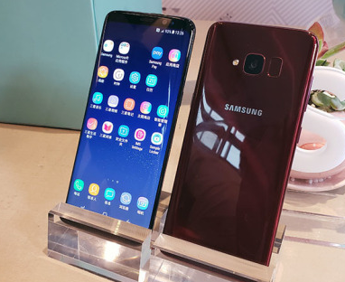次旗舰级大作 三星发布Galaxy S轻奢版