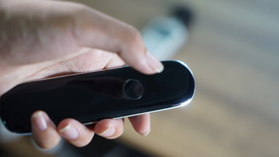 一键翻译小豹AI翻译棒VS带录音的搜狗翻译笔