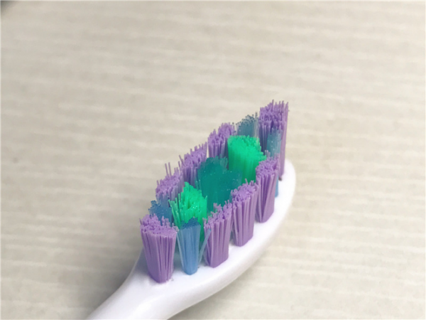 电动牙刷什么牌子好?美国心诺A509声波电动牙