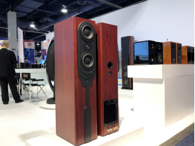 创新实力 科技盛宴 CES2019展HiVi惠威现场直