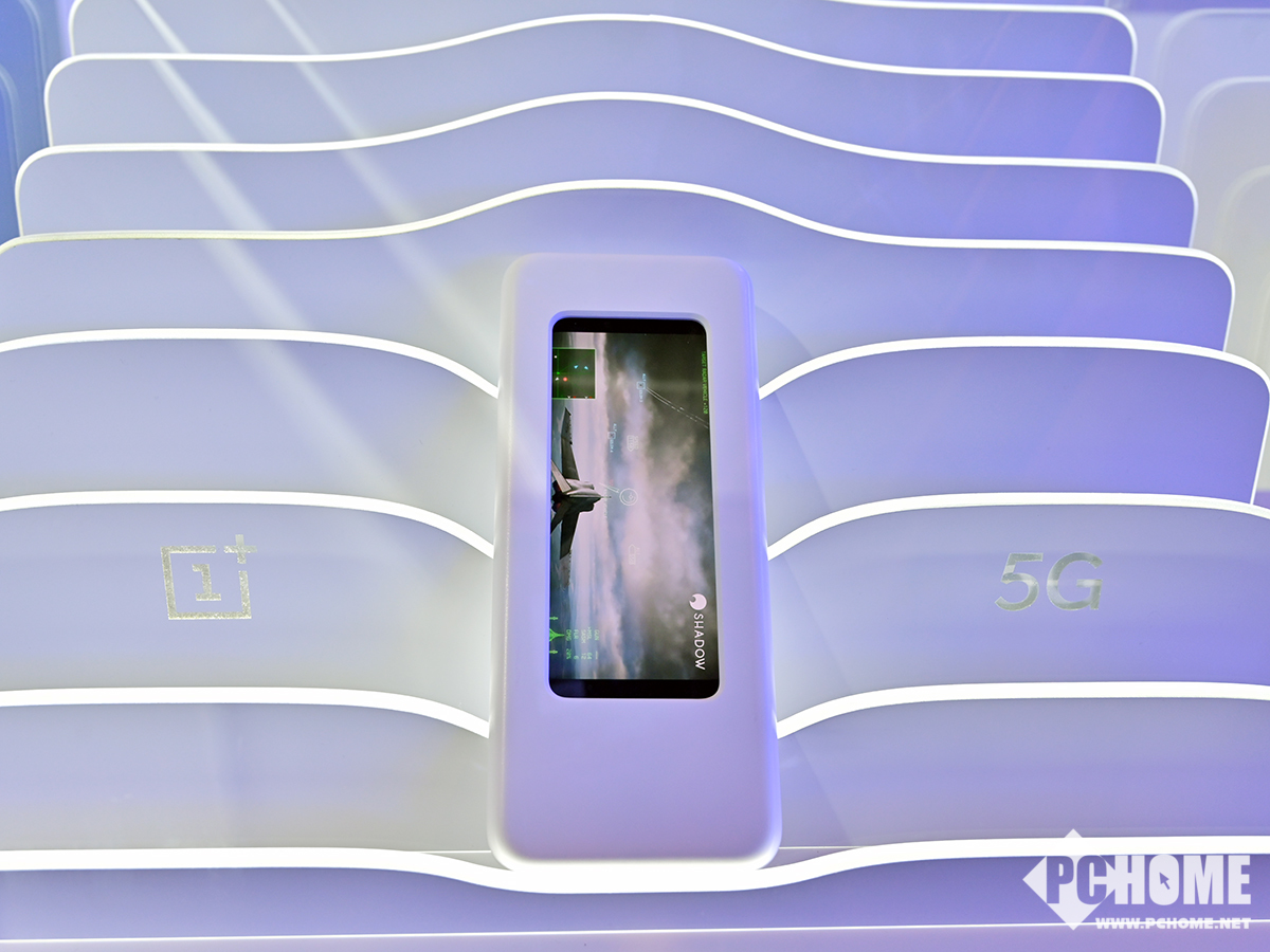 这才是游戏的未来 一加5G手机亮相MWC19