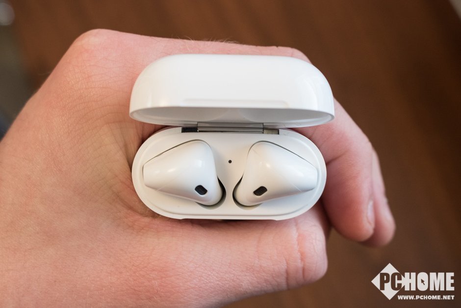 15分钟充满 苹果airpods 2耳机支持快充 pchome