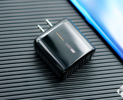 边玩边充 OPPO SuperVOOC 2.0到底有多快