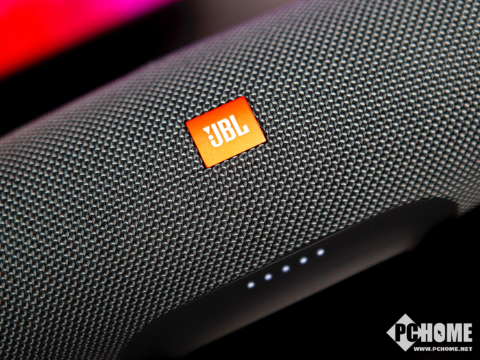 JBL CHARGE ESSENTIAL 2评测：千元级长续航重低音新宠-PChome