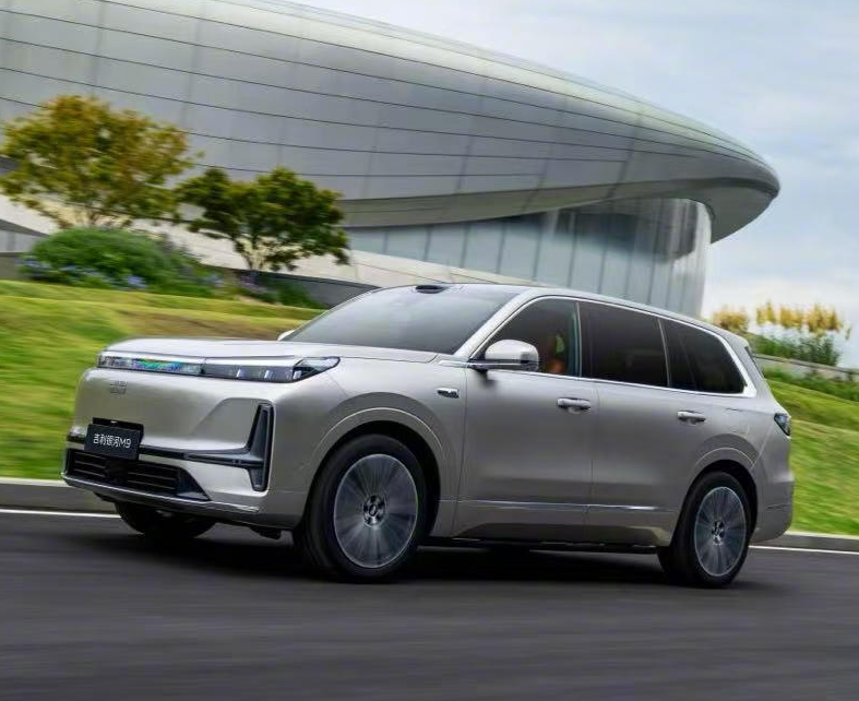 吉利回应银河M9到手充电35次：新车标准别看充电数，看里程数