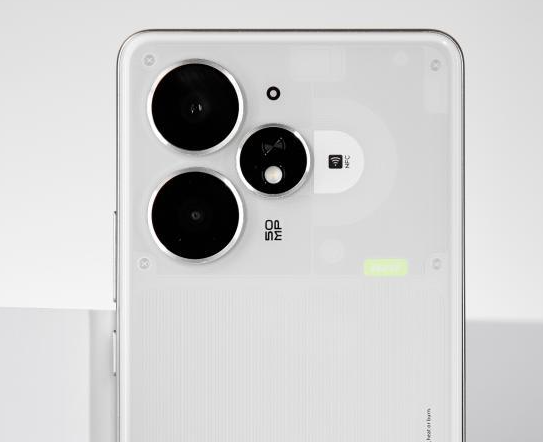 网传真我Neo8手机暂定2026年1月登场，搭载骁龙8 Gen5处理器