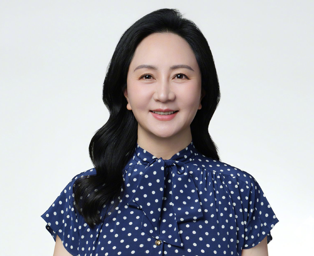 华为董事长孟晚舟发布2026新年致辞：智能化变革是长期战略机遇