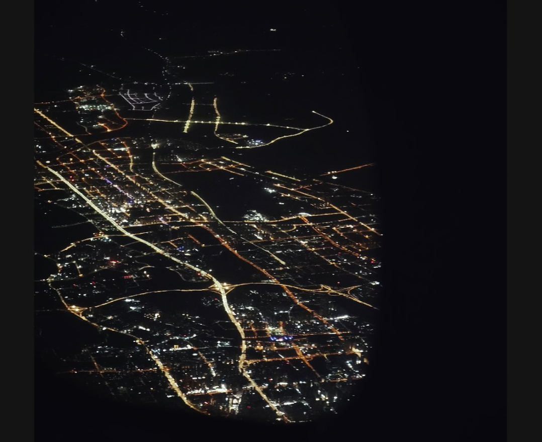 小米品牌总经理卢伟冰称：“光学味”是小米坚持的移动影像方向