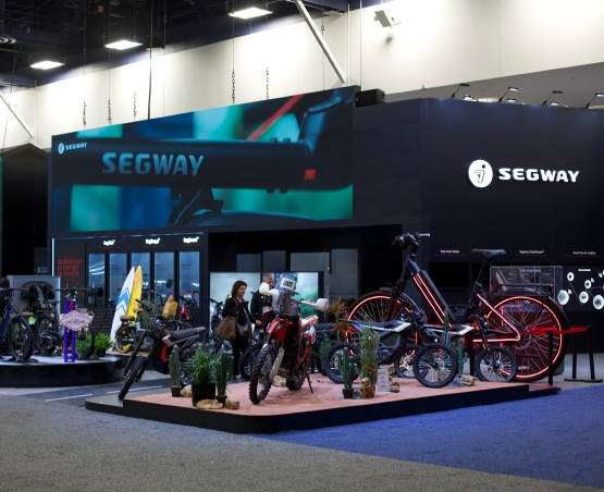 CES 2026：九号全新E-Bike电助力自行车新品亮相