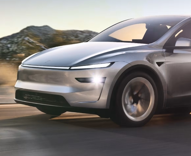 马斯克称特斯拉将于2月14日后停止销售FSD：此后仅支持按月订阅