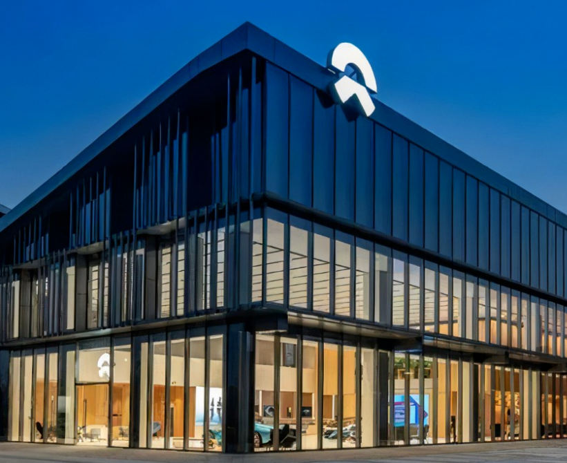 蔚来李斌发表内部讲话：将加大AI投入力度，成立人工智能技术委员会