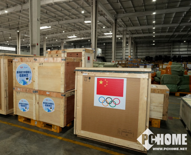 中国香港唐风万里展落幕，菜鸟物流护送49件国家文物安全抵京