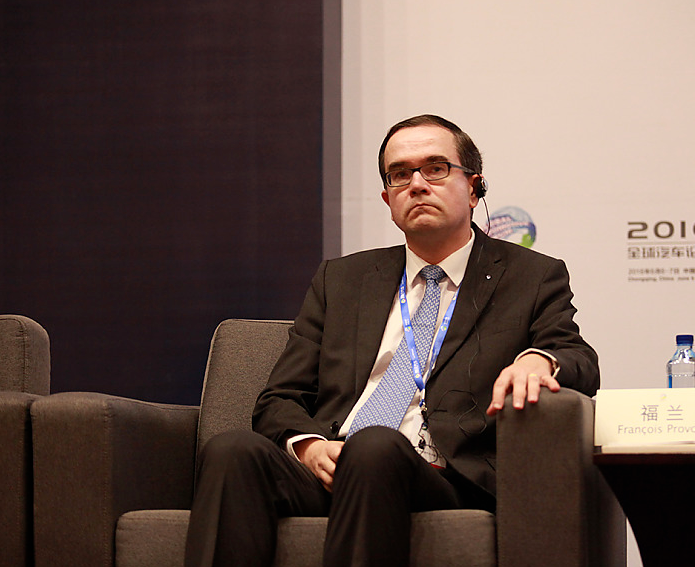 雷诺总裁福兰来华“探新”：重点考察Twingo E-Tech电动车研发