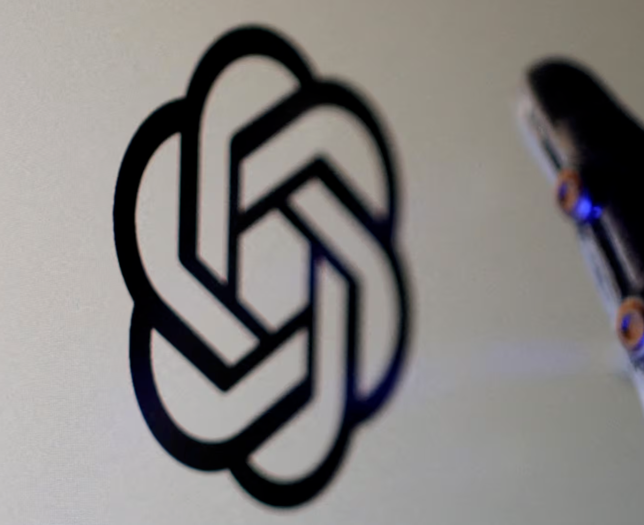 OpenAI正筹集巨额资金：英伟达等巨头将投资600亿美元