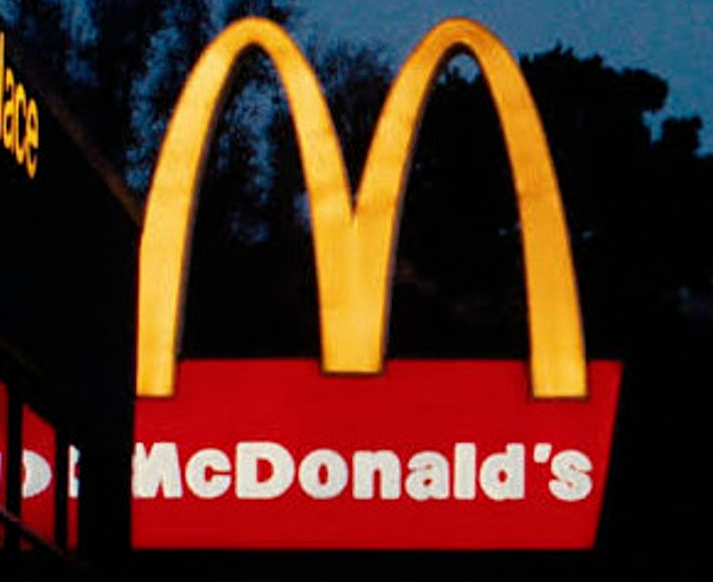 麦当劳发布2025财报：全年营收268.85亿美元，同比增长4%