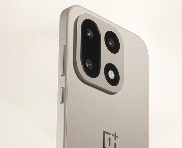 一加超薄磁吸散热器曝光，平均厚度不到1cm