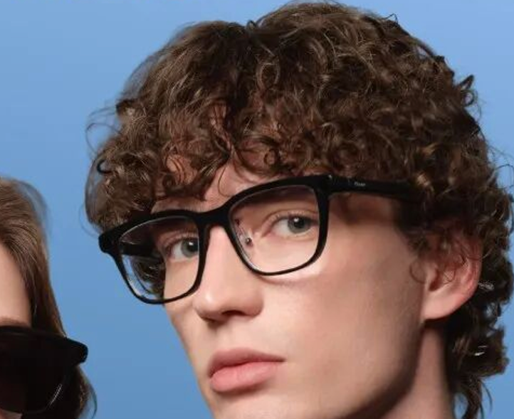 千问AI眼镜G1开启预约：补贴价1997元起，3月8日发售