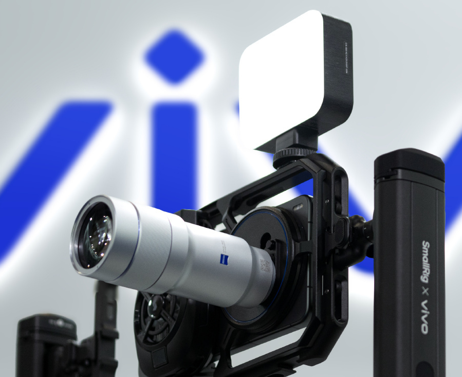 vivo X300 Ultra超广角传感器曝光：1/1.28英寸行业最大底