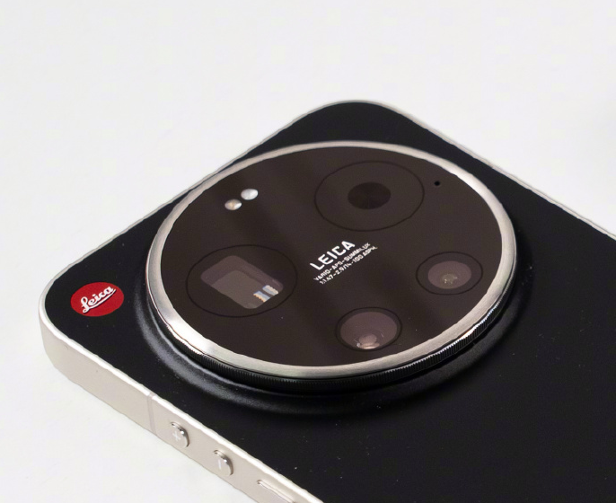 2025年全球智能手机产量达12.5亿台：苹果、三星并列第一